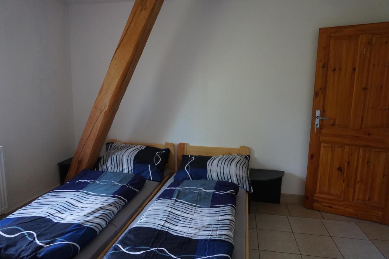 Mlyn-Osvracin Appartement Buitenkant foto