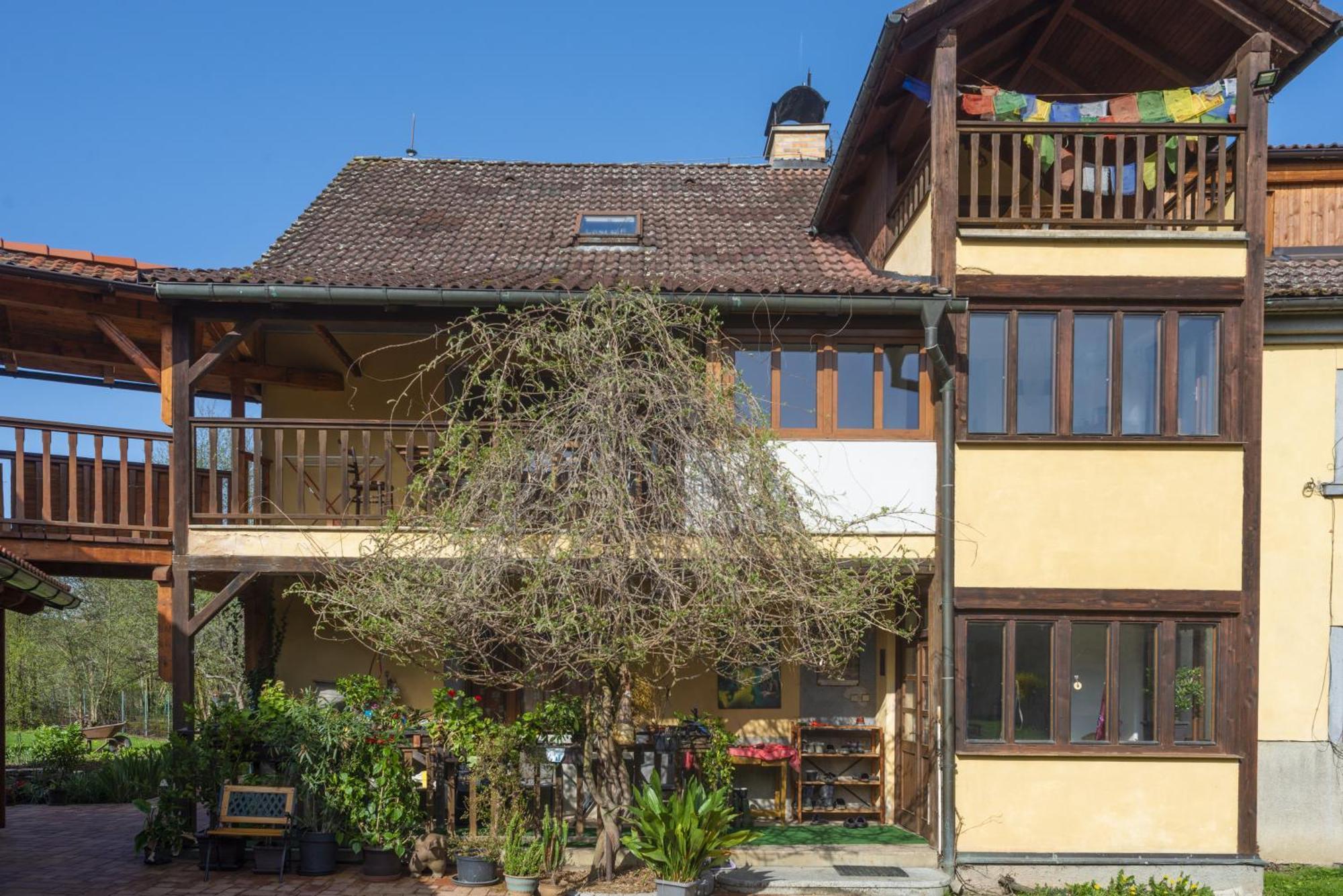 Mlyn-Osvracin Appartement Buitenkant foto