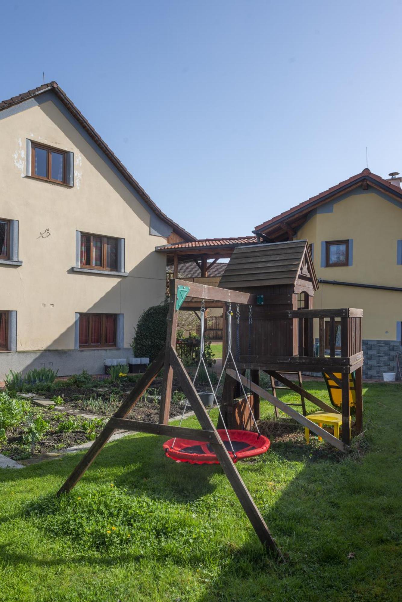 Mlyn-Osvracin Appartement Buitenkant foto